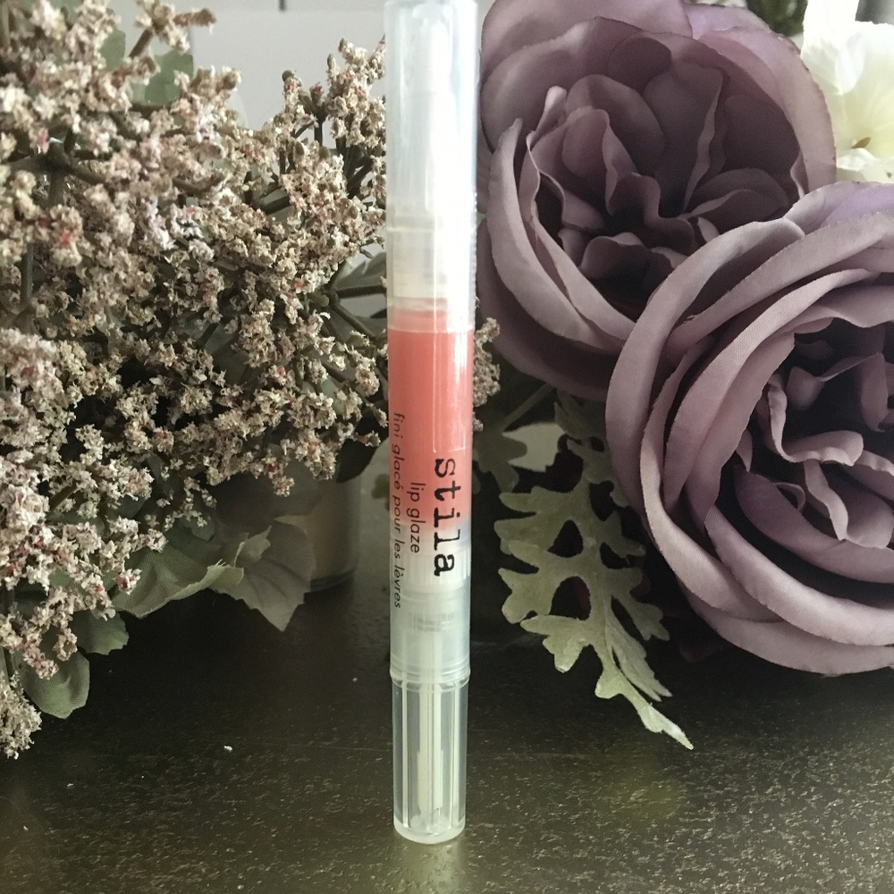 Stila full size lip glaze lip gloss in Apricot